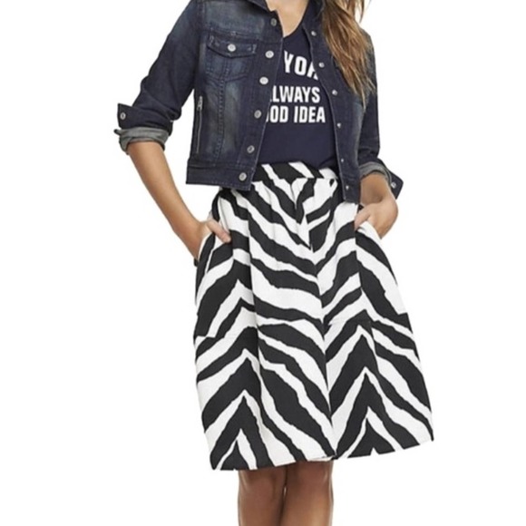 Express Dresses & Skirts - 🌵Express Zebra Skirt Womens Size 12 Black White